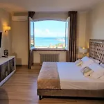 Affittacamere Villamara Luxury 4*