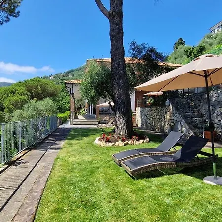 Villamara Luxury Πανσιόν