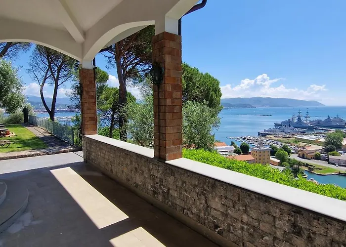 Villamara Luxury La Spezia